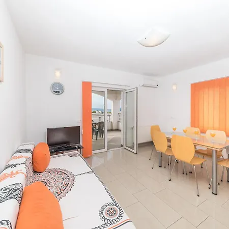 Perlen 3* Seget Vranjica